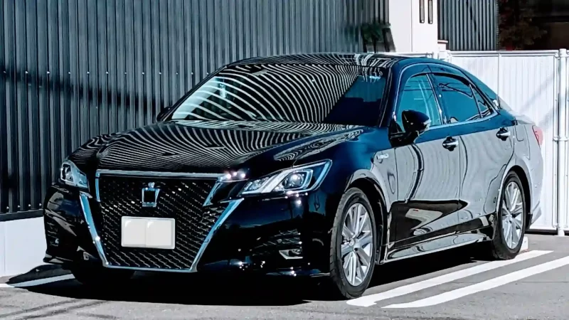 黒い車の洗車頻度ガイド